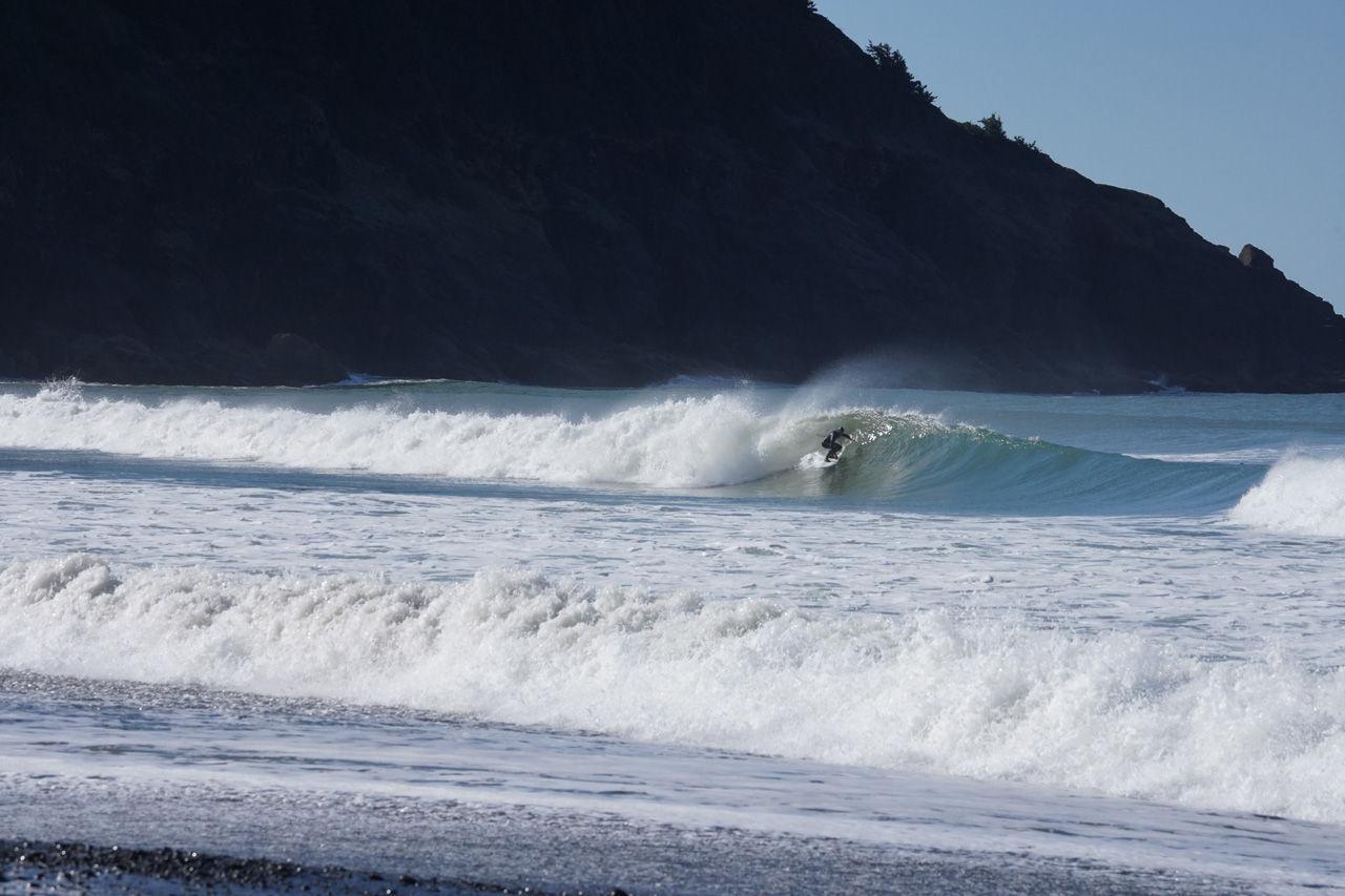 Pete Saari pocket romance on the 6′ 10″ Terratwin.
