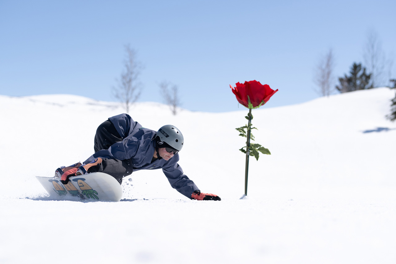 Carving on a pond is tricky, luckily Nai’s Magne-Traction “rose” to the occasion