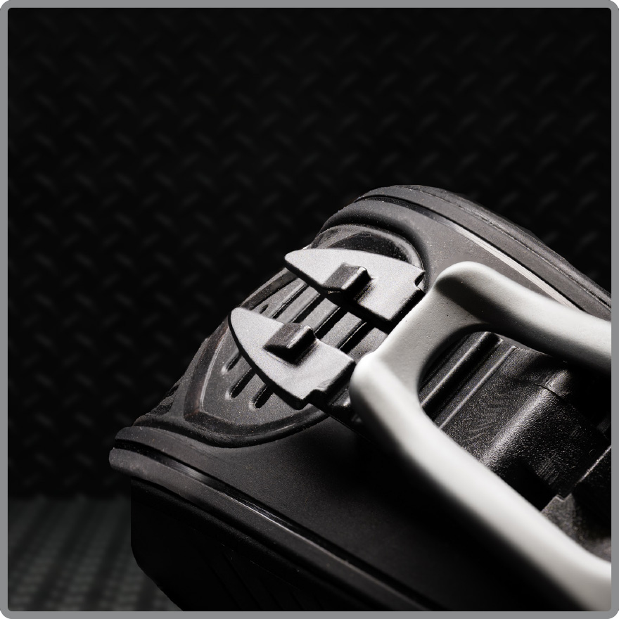tech-component-image-fastaction-snaketongue-ladder-toestrap-880px