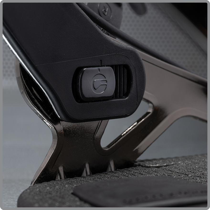 tech-component-speed-in-highback-rotation